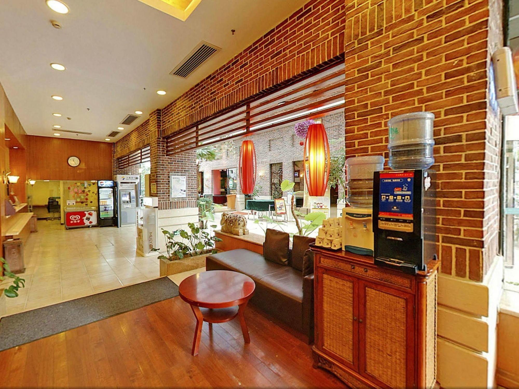 Hanting Express Shanghai Changshou Road Екстериор снимка